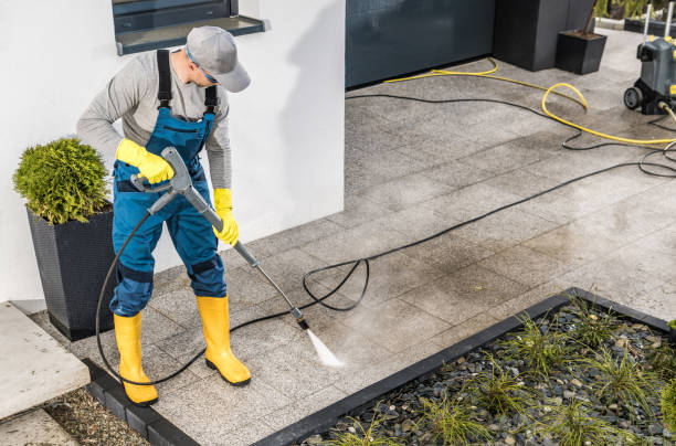 Best Commercial Pressure Washing  in Springtown, TX